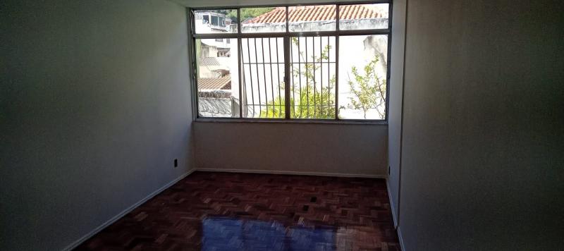 Apartamento à venda com 2 quartos, 120m² - Foto 1