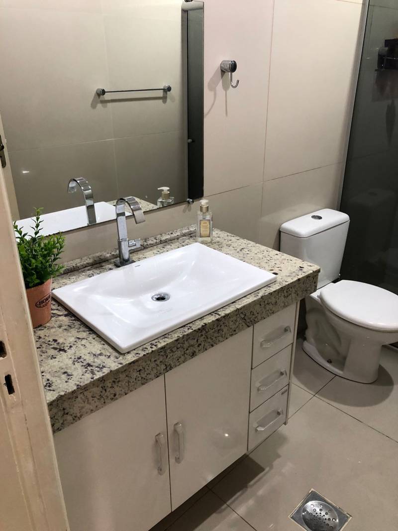 Apartamento à venda com 2 quartos, 60m² - Foto 5