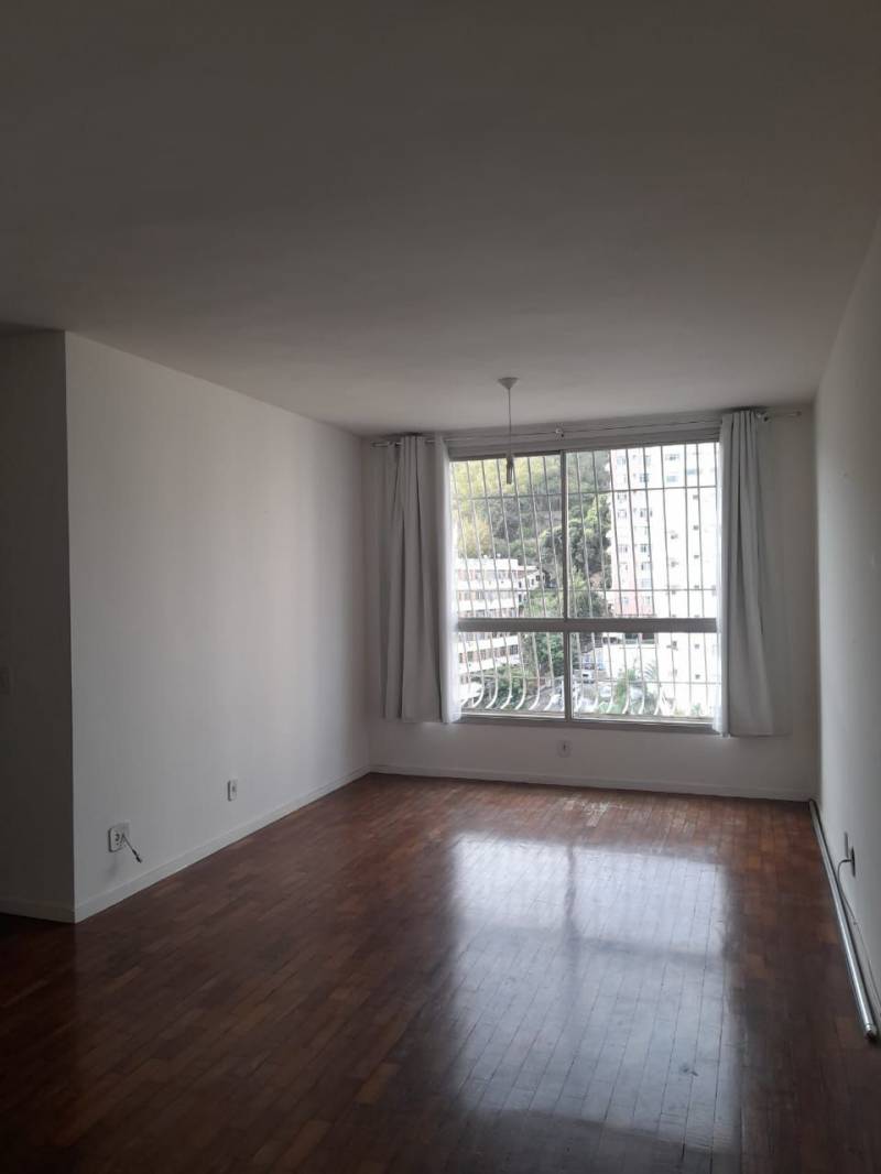 Apartamento à venda com 2 quartos, 80m² - Foto 7