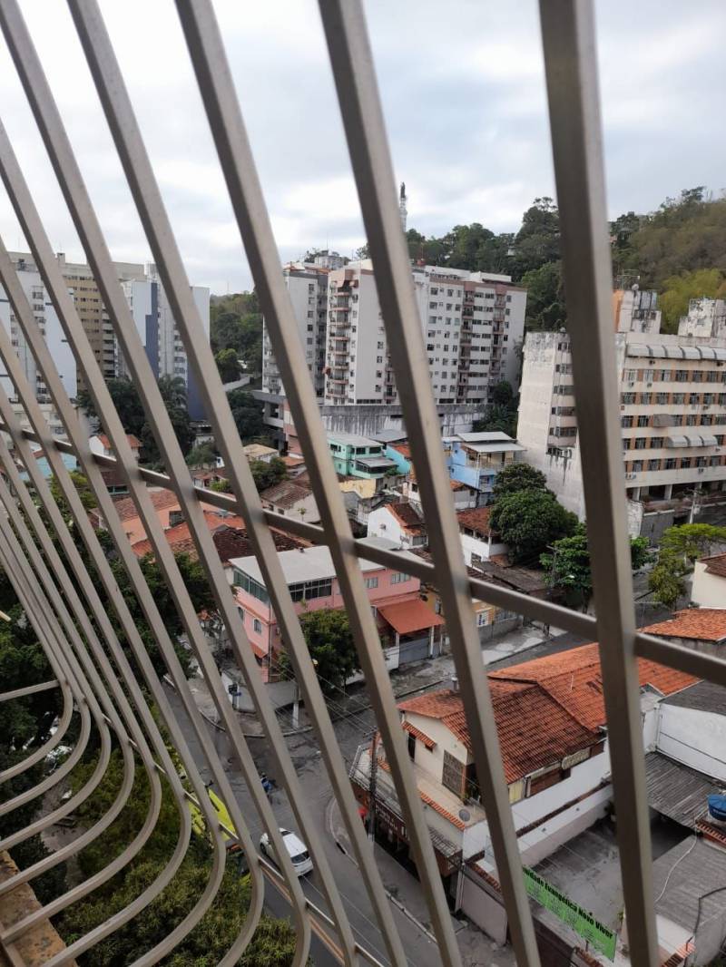 Apartamento à venda com 2 quartos, 80m² - Foto 14