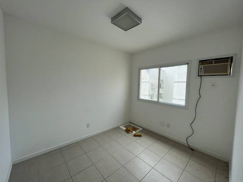 Apartamento à venda com 3 quartos, 110m² - Foto 5