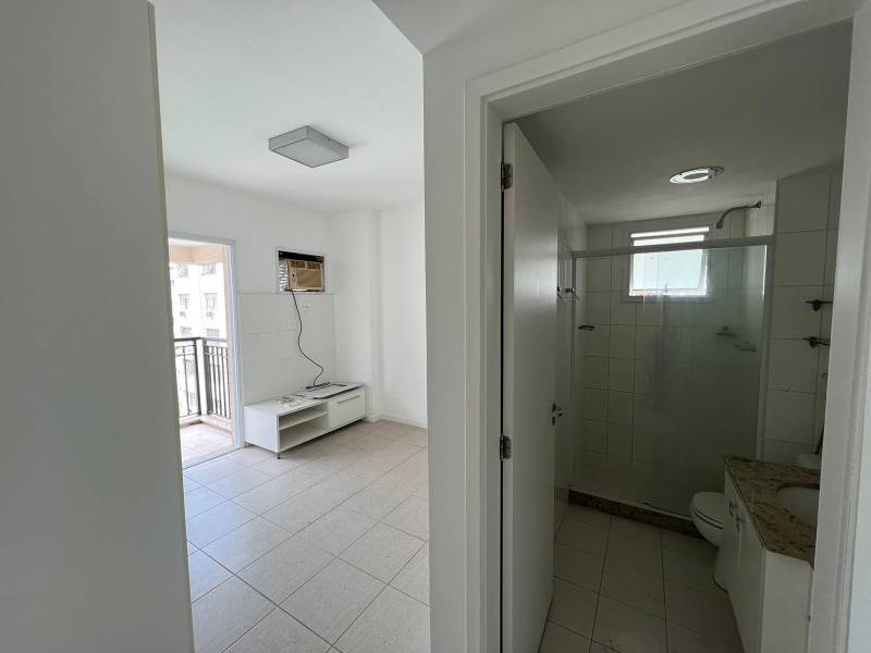 Apartamento à venda com 3 quartos, 110m² - Foto 7