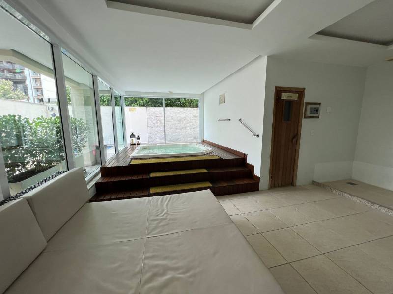 Apartamento à venda com 3 quartos, 110m² - Foto 15