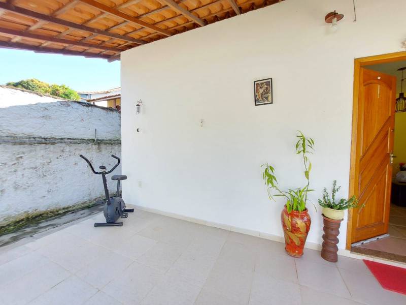 Casa à venda com 2 quartos, 90m² - Foto 6