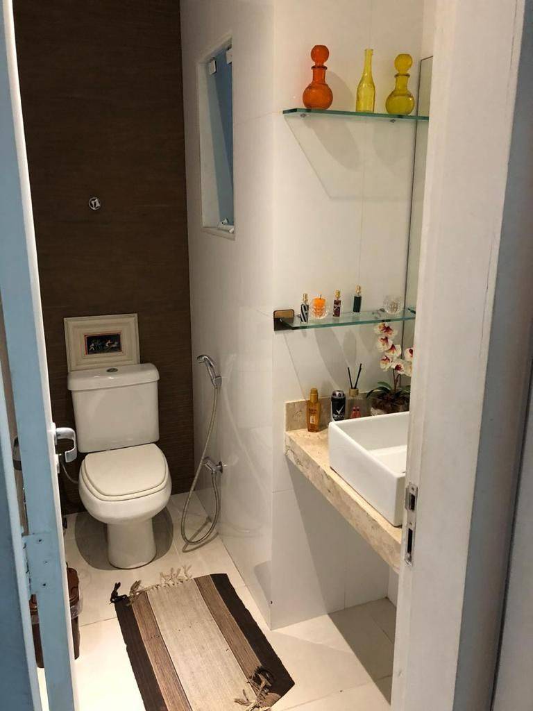 Casa à venda com 3 quartos, 250m² - Foto 15