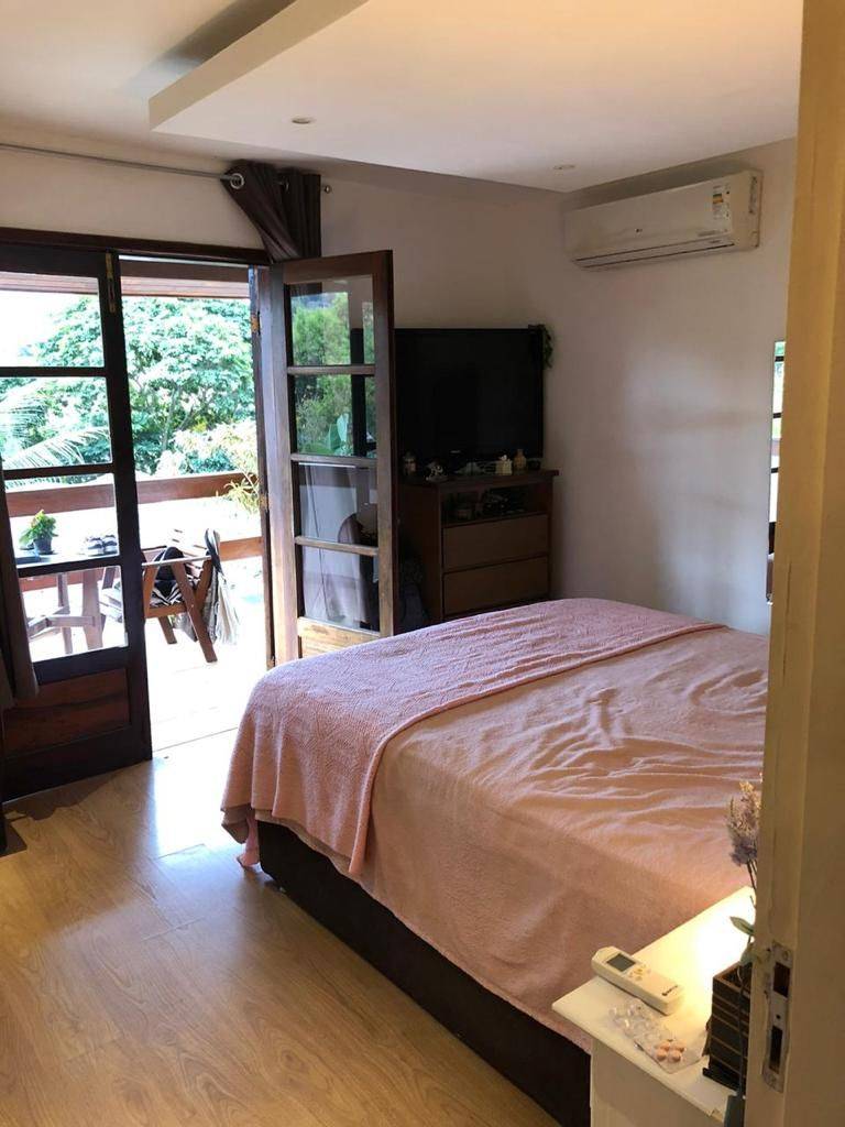 Casa à venda com 3 quartos, 250m² - Foto 20