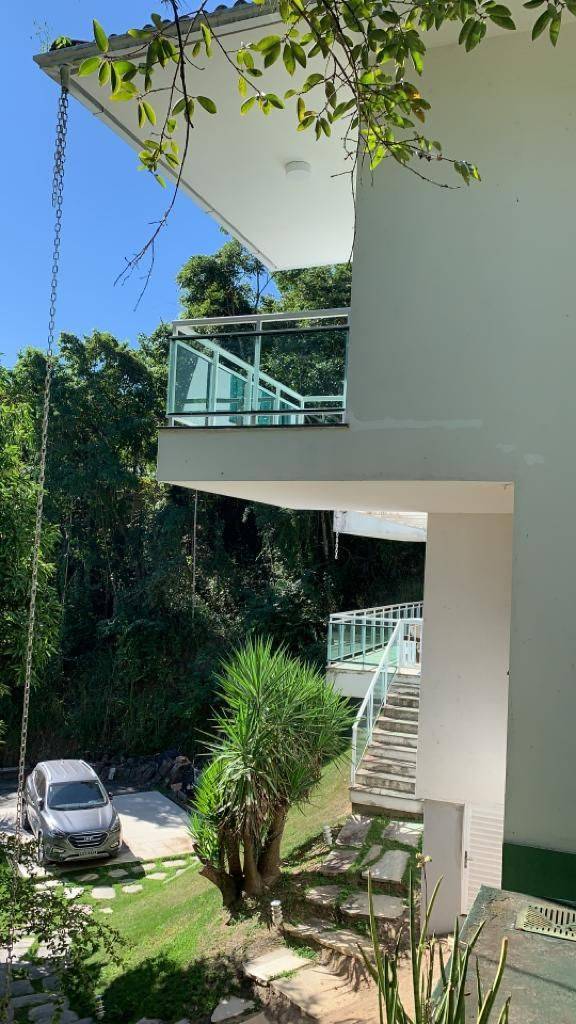 Casa de Condomínio à venda com 3 quartos, 250m² - Foto 3