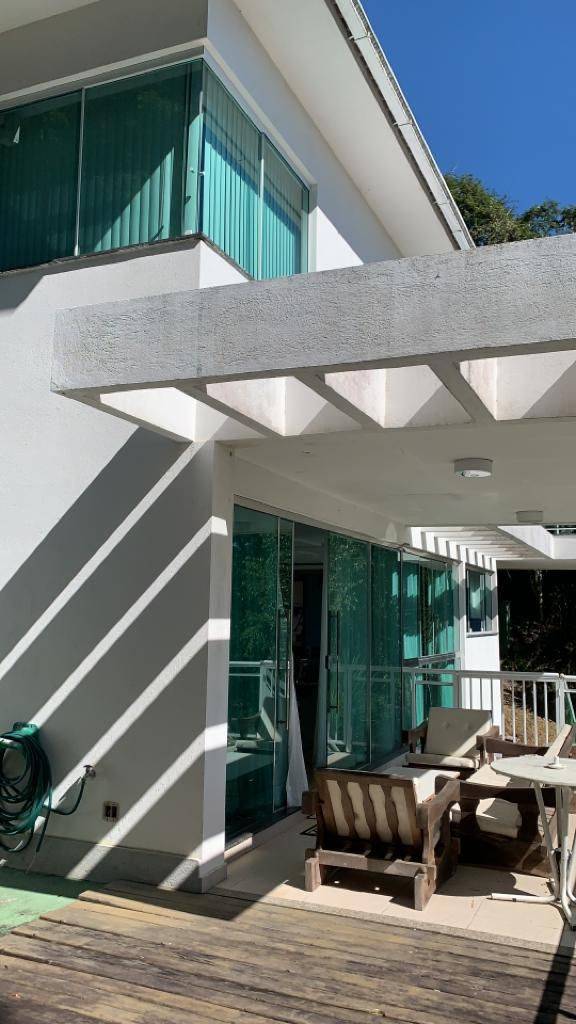 Casa de Condomínio à venda com 3 quartos, 250m² - Foto 4