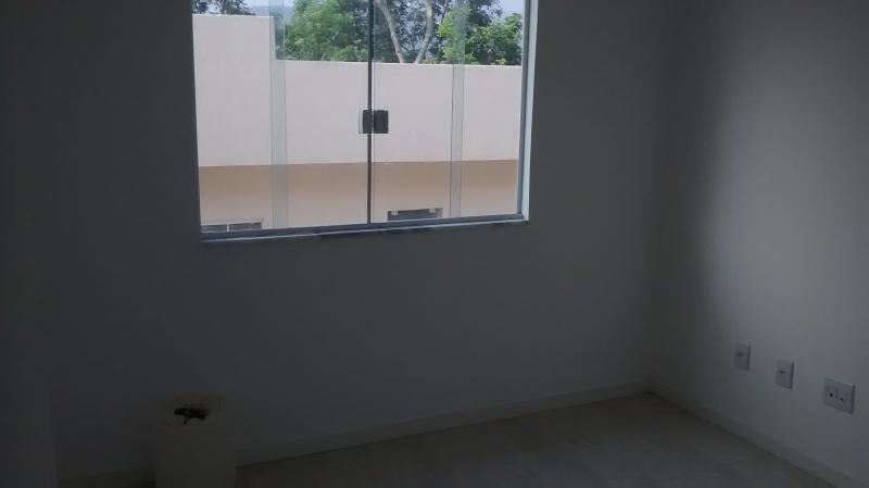 Casa de Condomínio à venda com 4 quartos, 130m² - Foto 18